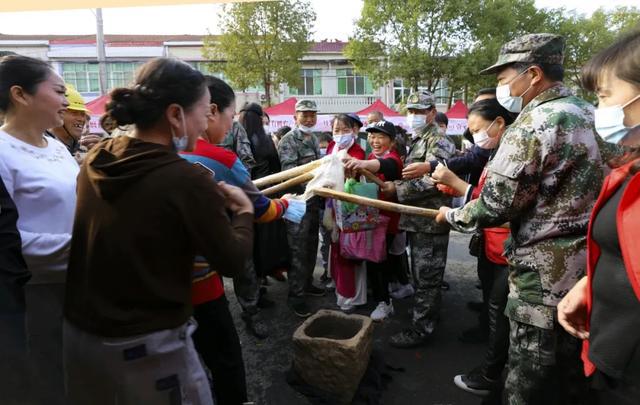 都市与乡村的融合之旅，城与乡的双向奔赴见证