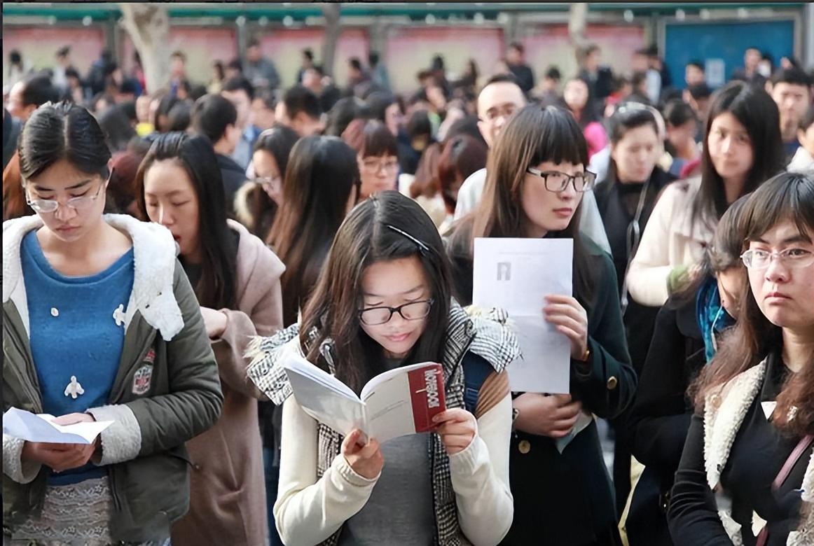 2024年省考公务员报考时间详解