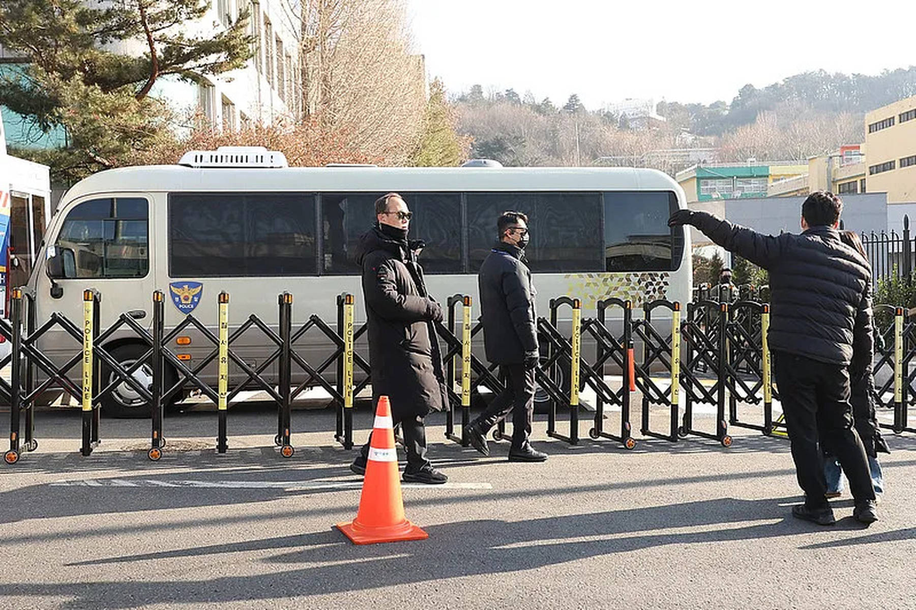 韩国公调处对尹锡悦的逮捕行动，背景、进展与影响