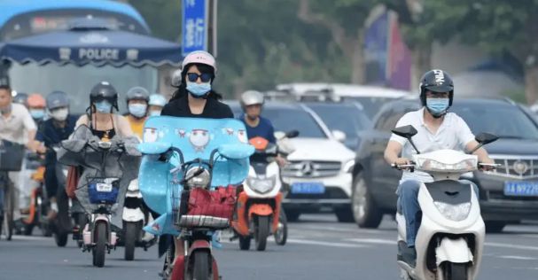 电瓶车交通规则遵守策略探讨