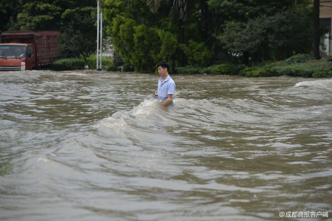 加油站错加汽油致奔驰大G故障，教训深刻，引发反思