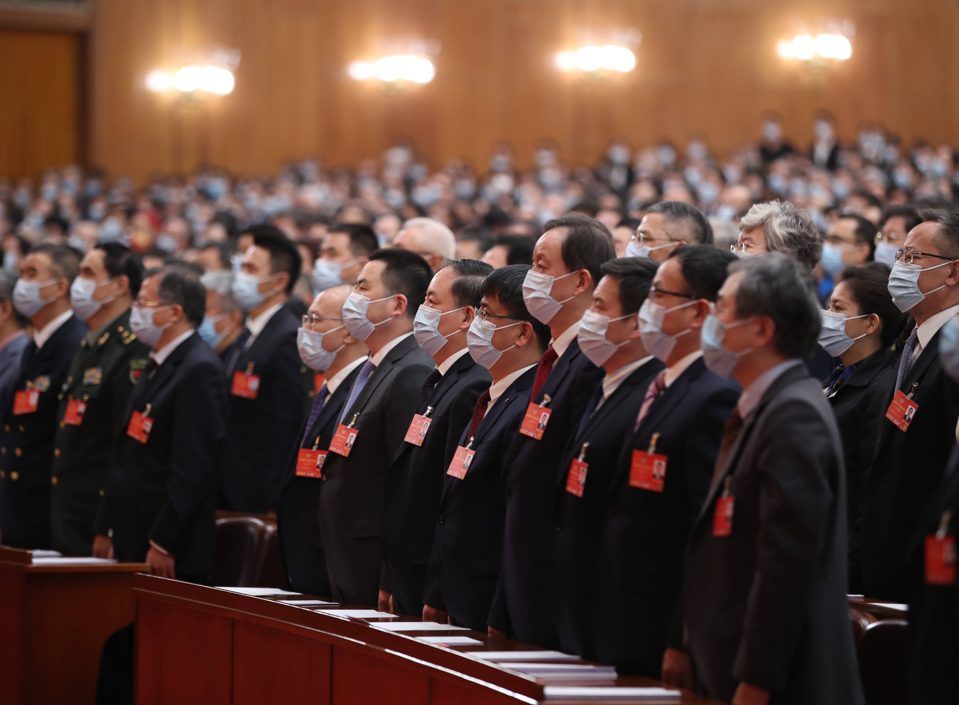 全国政协十四届三次会议闭幕